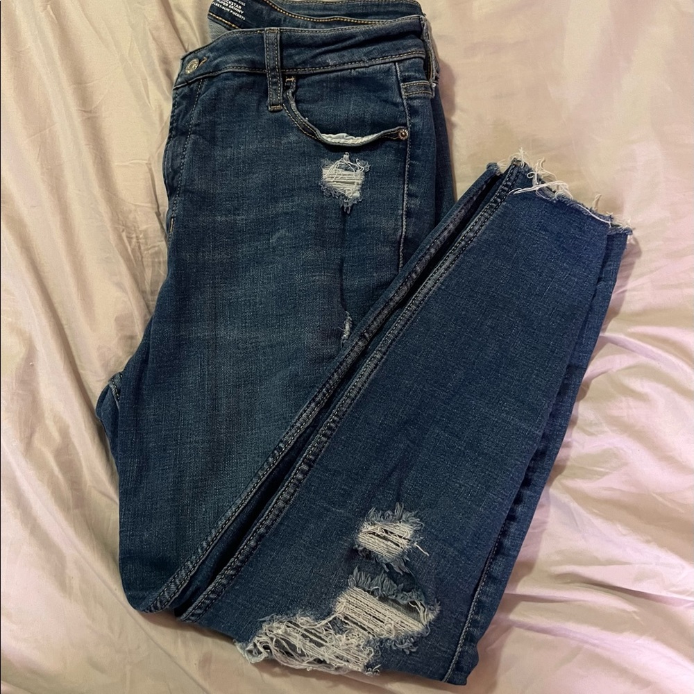 Distressed Super high rise Rockstar skinny jeans